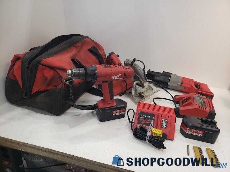 Milwaukee Power Tool Set Saws, Drill, Battery, Battery Chargers & Tool Bag