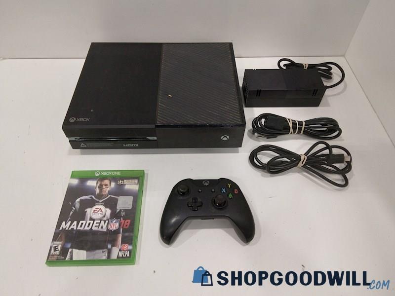 XBOX ONE Console W/Game, Cords and Controllers-tested