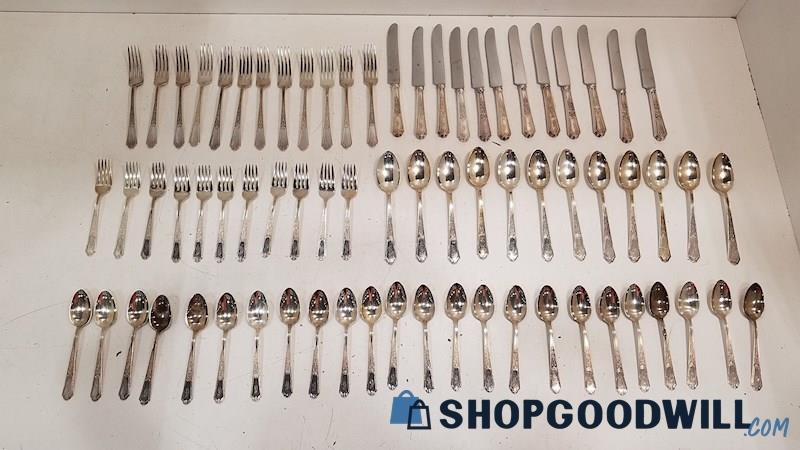 71PC Rogers Bros Knives , Spoons + Forks Flatware 