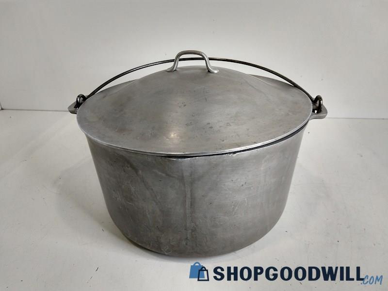 Vintage Aluminum Dutch Oven Pot With Bail Handle & Side Handles