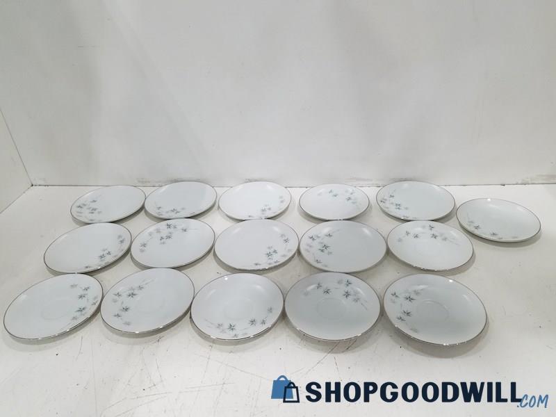 Noritake China Mini White Flower Bamboo Design Plates Set Of 16