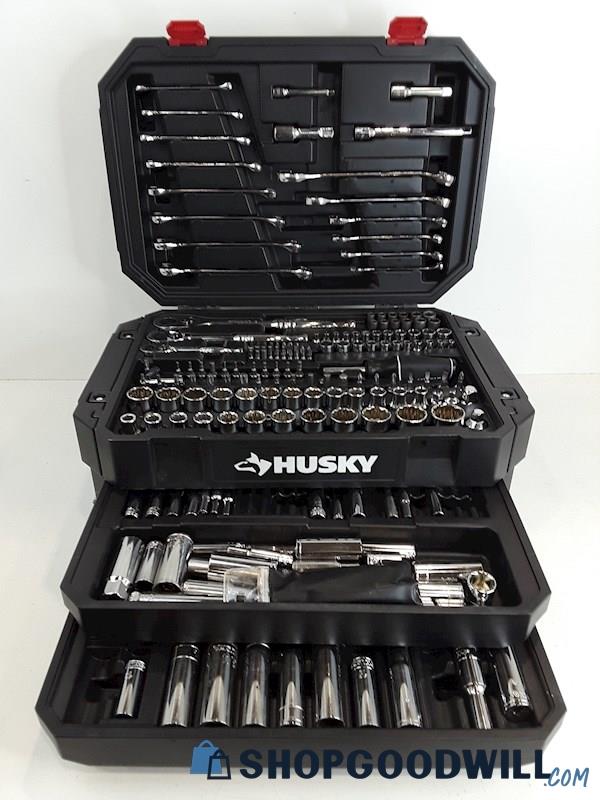 Husky Sockets, Ratchets & Wrenches Tool Chest Set *PICK UP ONLY*