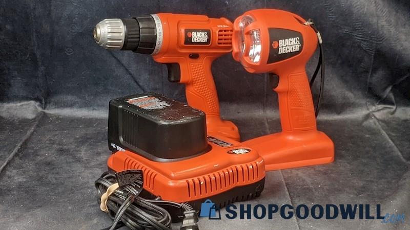 Black & Decker Rechargeable Cordless Drill & Flashlight Powers On W/ Charger