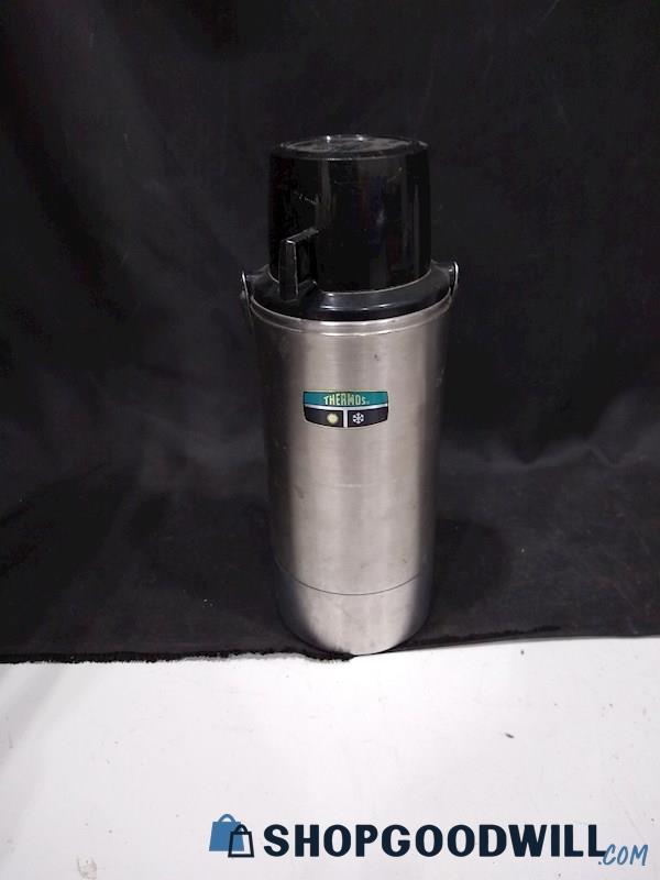 Vintage Stainless Steel Vacuum Bottle Thermos Model 2466 Pint Size Black Cap