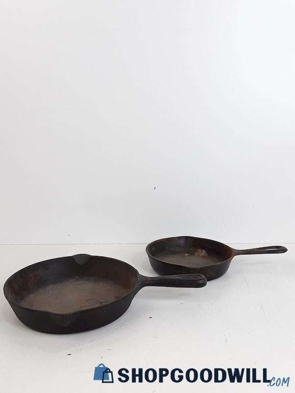 Lot 2 Pc Assorted Cast Iron 7 9 In. Pans VTG - Wobbles/Spins 