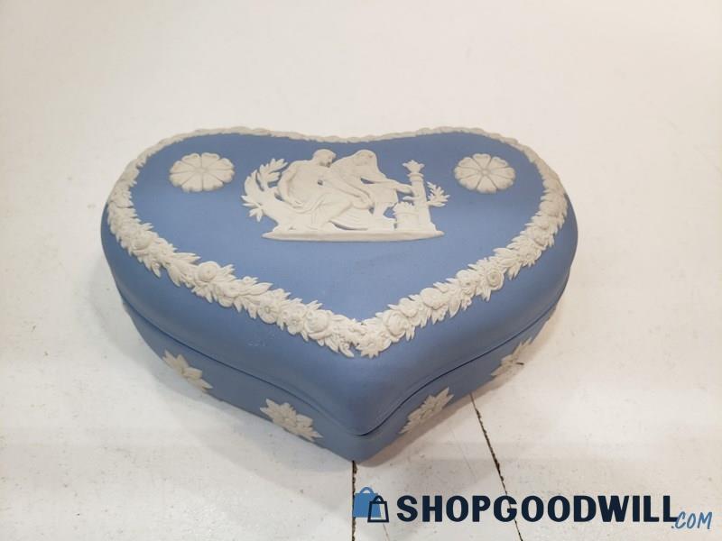 Vintage Wedgwood Blue & White Jasperware Heart Shaped Trinket Jewelry Box Dish