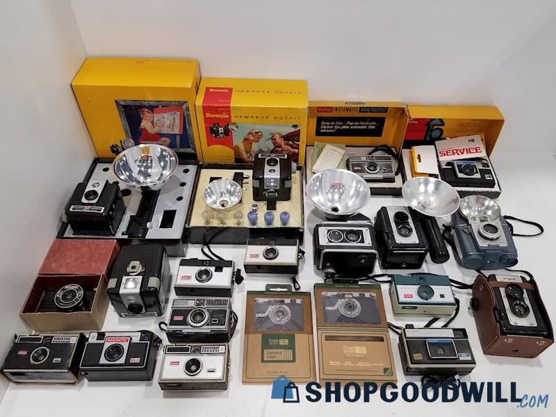 19lb Lot VTG Argus Kodak Brownies Dualflex Instamatic & More Film Cameras