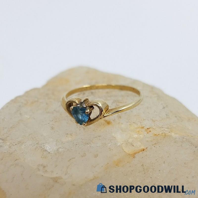 10K Yellow Gold Signed DDI Blue Topaz Heart Ring (Size 6) 1.08 Grams