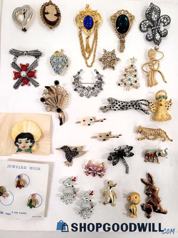 BROOCHES - Vintage/Vintage Inspired Costume Jewelry 