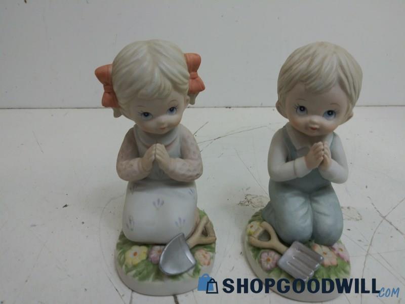 2PC Homco Boy & Girl Figurine Praying Garden Design ceramic Porcelain 1452 Decor