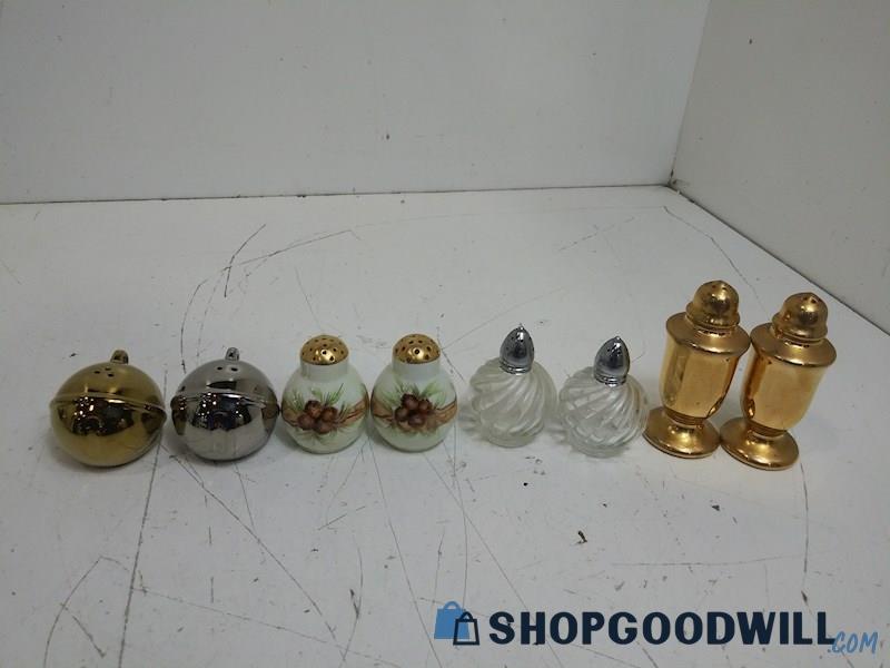 4Sets Of Salt and Pepper Shakers Glass Ornaments'  22k Gold Pine Cones Decor