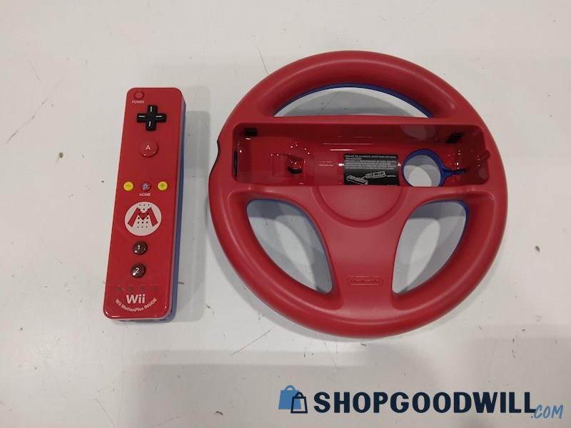 Nintendo OEM Mario Wii Remote W/Matching Wii Wheel- Powers on