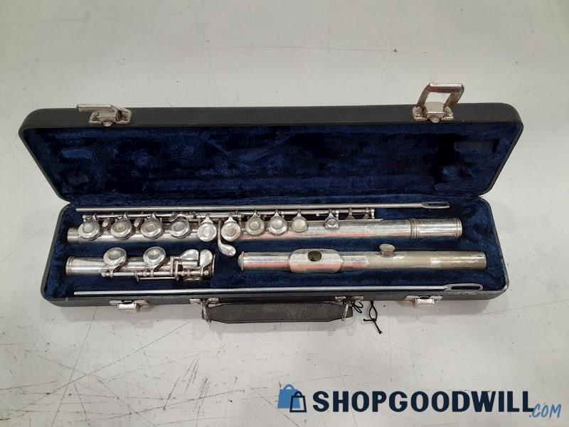 The Reynolds Flute Cleveland OH SN#25739 w/Case