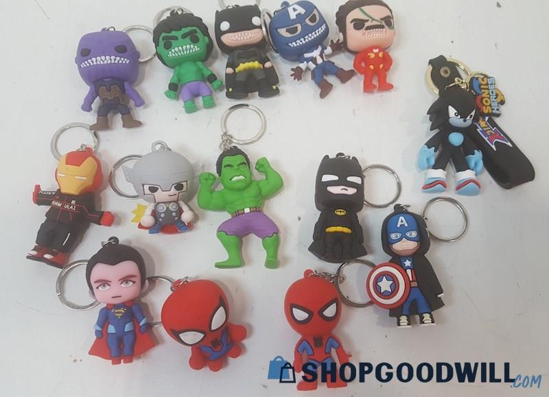 Superhero Keychain Lot Marvel / DC / Avengers / Sonic the hedgehog