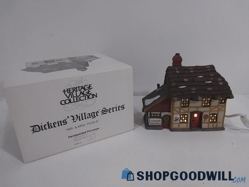 Department 56 Dickens Village Collection Mr & Mrs Pickle IOB - Tested Powers On