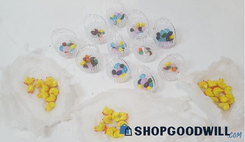 Blown Glass Baskets with fruit and colored eggs /Blown Glass Chicks
