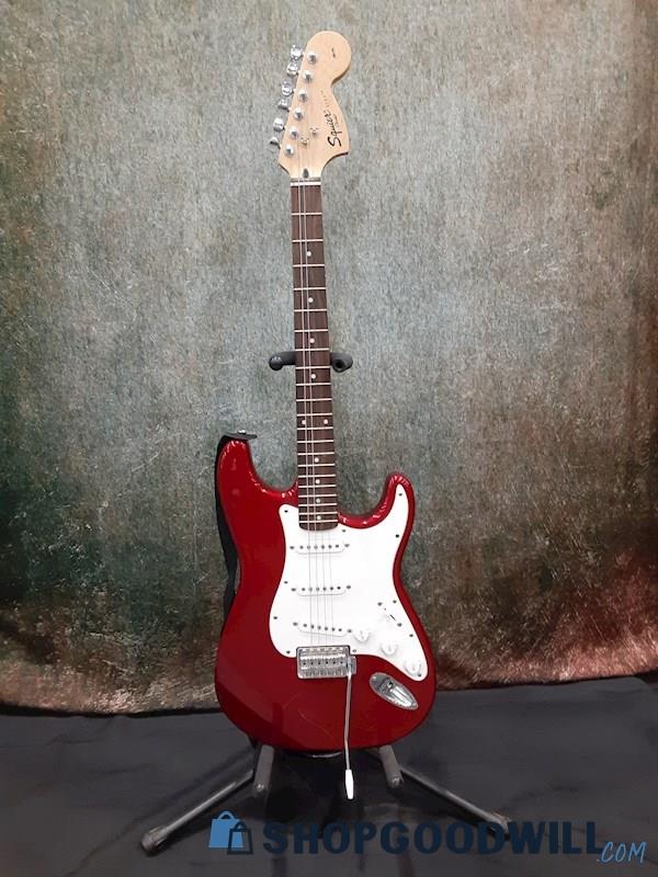 Fender Squier Strat Affinity Series Pearl Red Electric Guitar w/Case + More