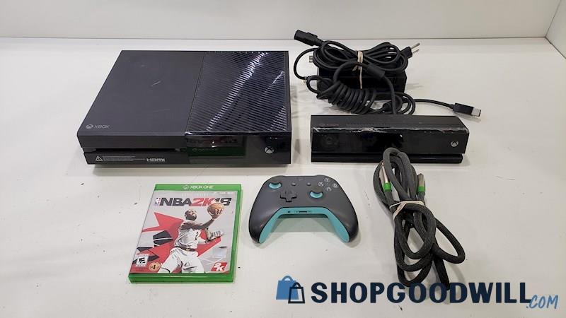 XBOX One Console w/Game, Cords, & Controllers - Tested 