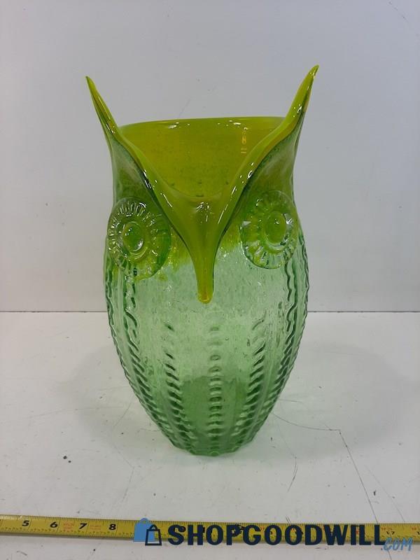 Unlabeled Green Glass Vase in the Shape of an Owl 14
