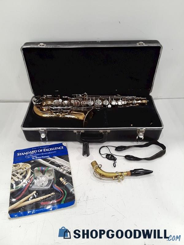 Selmer Bundy II Alto Saxophone SN#1027348 w/Yamaha 4C Mouthpiece & Case