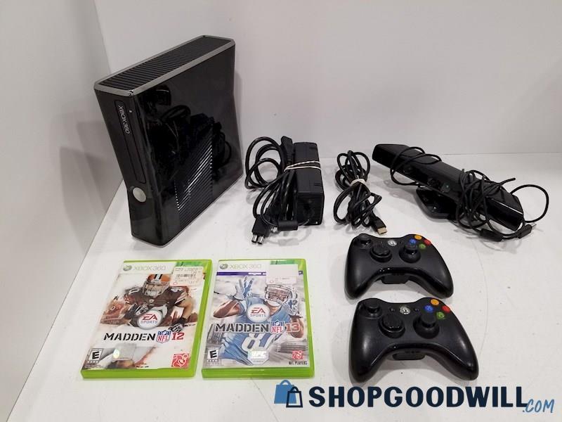 XBOX 360 S Console w/ Games, Cords & Controllers - TESTED