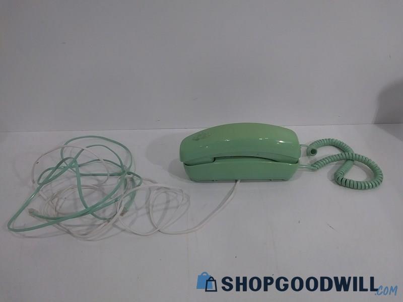 Vintage Unbranded Green Telephone - Untested