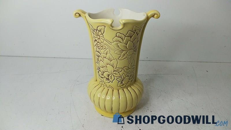 Red Wing 1181 Pastel Yellow Flowers Floral Porcelain-like Vase