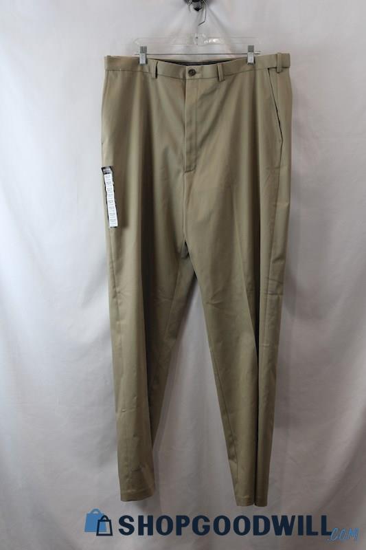 NWT Haggar Men's Beige Pleated Straight Khakis sz 42x36