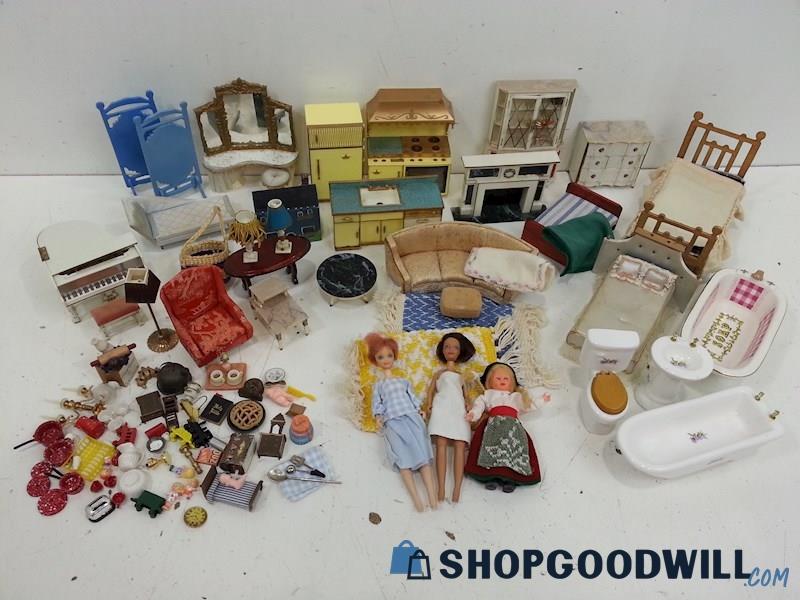 VTG Doll House Furniture Mixed Lot Bedroom/Bathroom/Kitchen/Livingroom Items