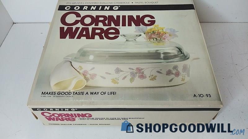 Vintage Corning Ware Covered Shallow Casserole Dish