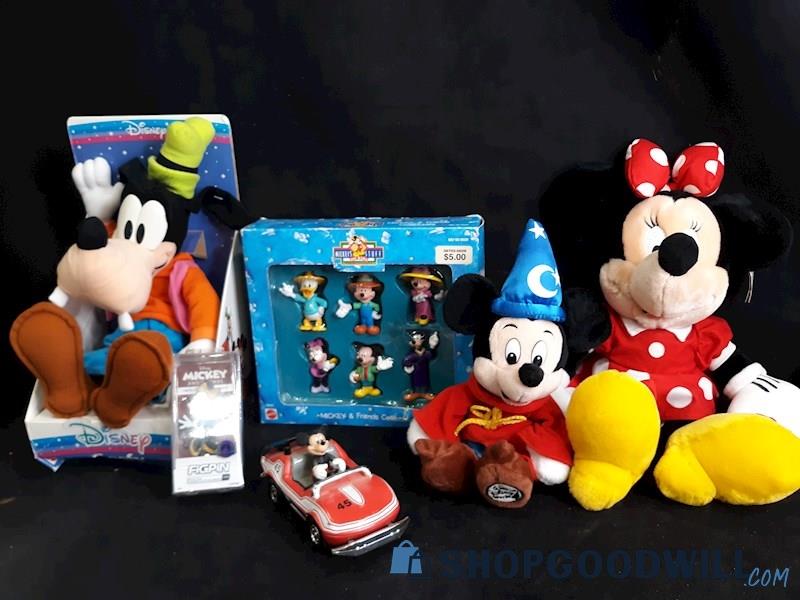 Vintage Disney Mickey Mouse & Friends Plush Memorabilia Lot, Goofy, Sorcerer etc
