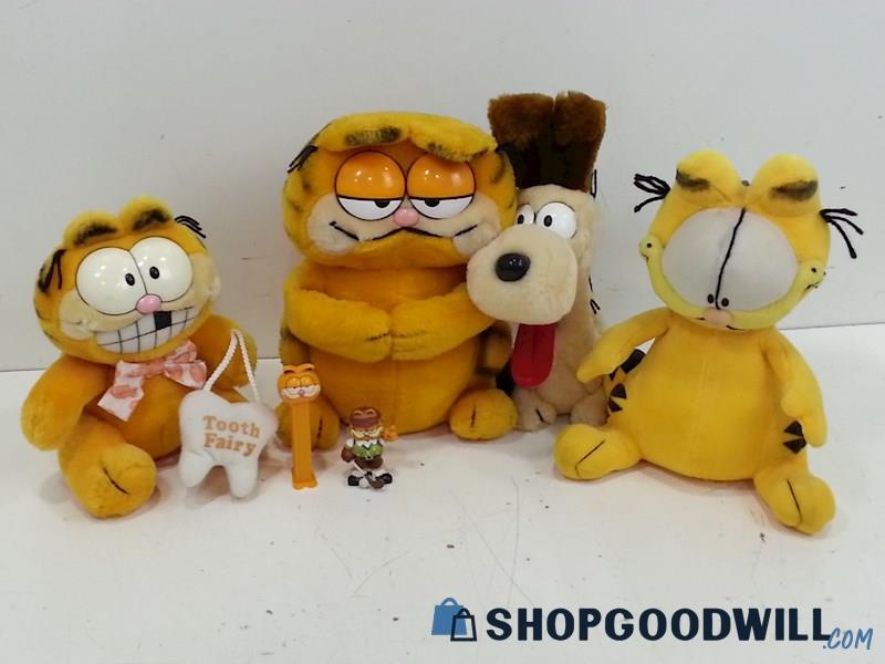 VTG 3 Garfield & 1 Odie Plush Toys/Pez Dispenser & Golfing Garfield Small Figure