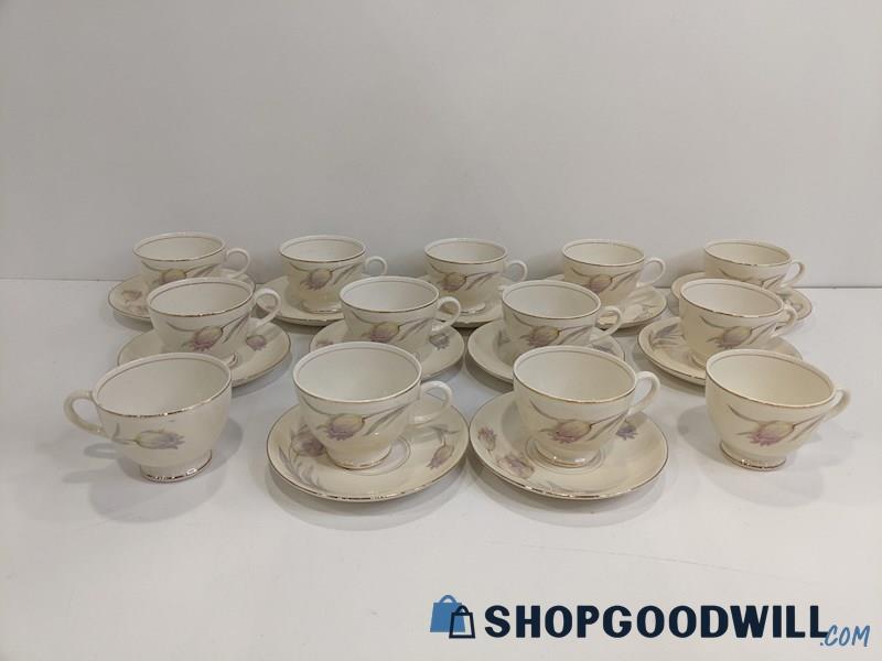 LOT 13pc. Vintage Eggshell Nautilus China Tulip Gold Rimmed Tea Cup & Saucer Set