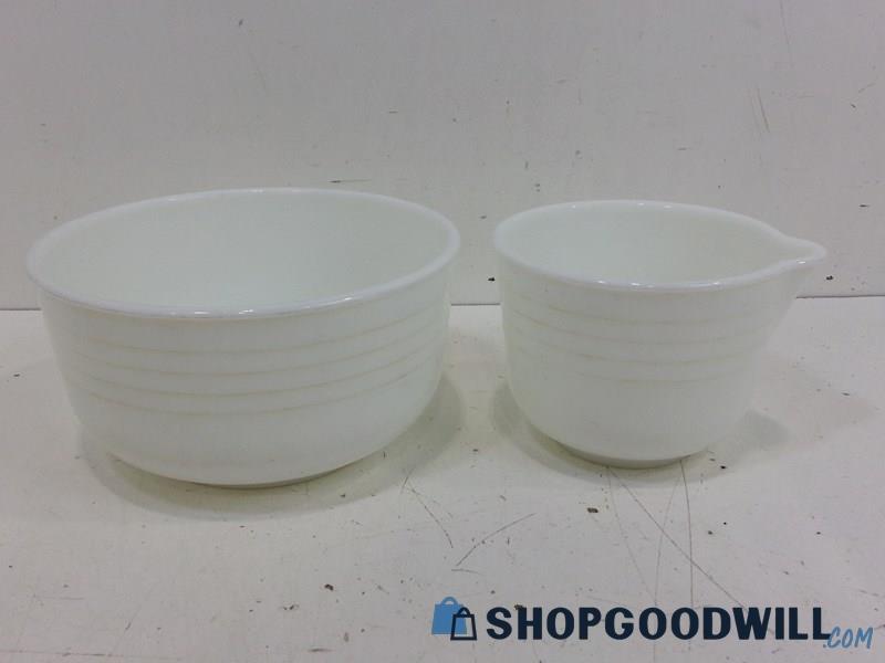 2 VTG Pyrex General Mills White Milk Glass Mixing Bowls 9