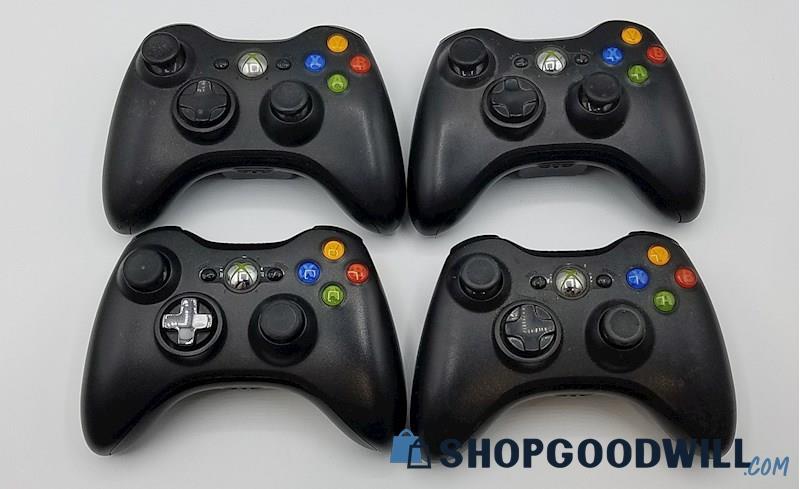  4ct Black Xbox 360 Wireless Controllers Lot - Powers On