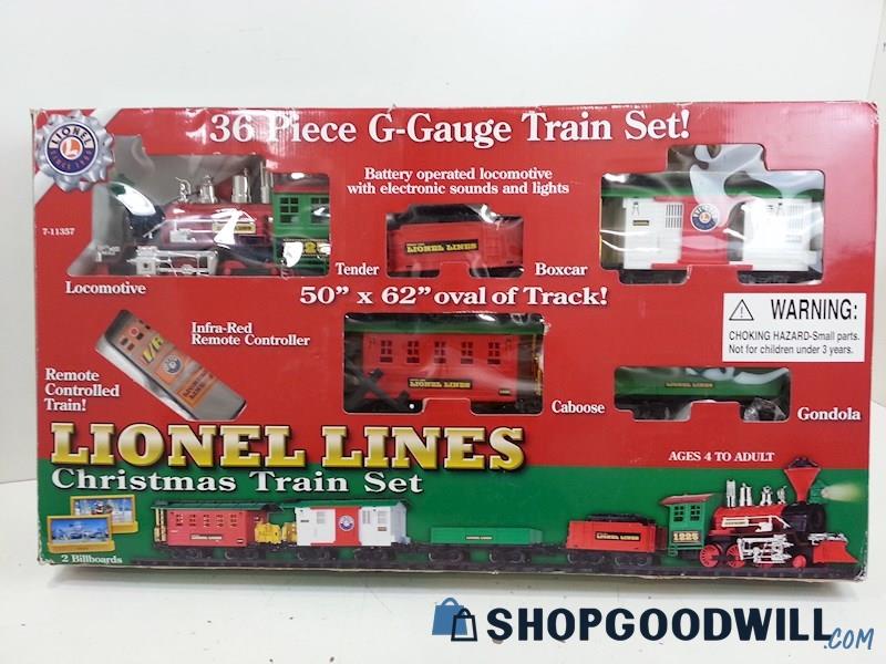 Lionel Lines Christmas Train 36PC Set G-Gauge IOB Powers On *Damage