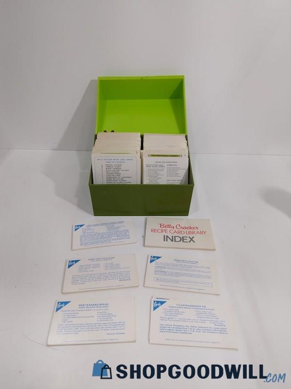 Vintage Betty Crocker Recipe Card Library Green Box 1971 Plus Recipe