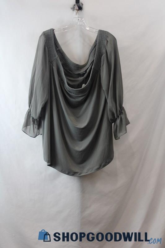 NWT Torrid Woman's Gray Blouse sz 3