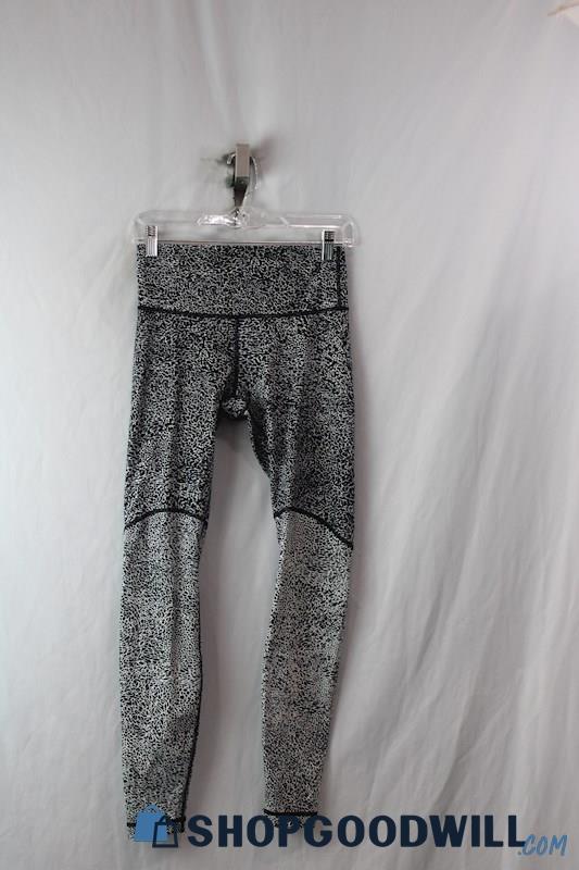 Lululemon Woman's Black & White Leggings sz 6