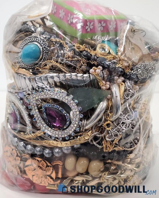 Costume Jewelry Grab Bag 6.4lbs