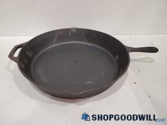 Unbranded LARGE Cast Iron Pan -  MADE CHINA