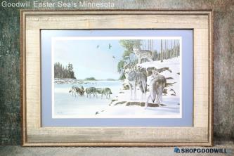 "Getting The Scent - Timberwolves" Ron Van Gilder Signed 241/550 Print Frame PUO