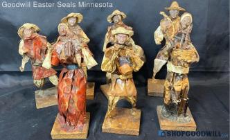 Folks Art Handmade Mexican Paper Mache Figurines