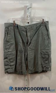 Columbia Men's Light Gray UPF Cargo Shorts - Sz 38