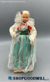 Vtg Spoldzielnia Pracy Beautifully Dressed Doll Geen Dress & White Lace Covering