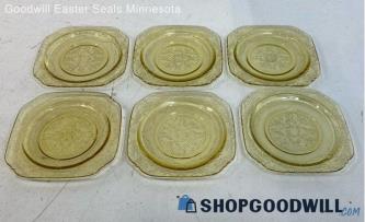 6 Unlabeled Yellow Glass Dessert Plates Each 6" X 6" X 1"