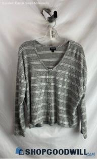 Torrid Women's Gray/White Long Sleeve - Sz 0