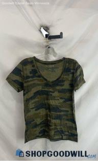 Lucky Brand Women's Green Camo Lightweight Slim Fit V Neck T-Shirt - Sz S