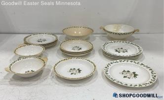 16pc. Lot Superior Hall Quality Cameo Rose Bowls & Plates