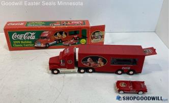 Coca Cola Red Plastic Light Up Semi Truck With Car Inside Not tested